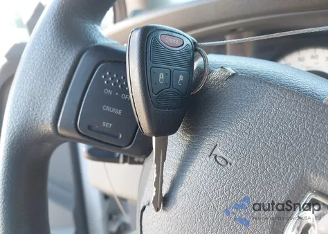 2005 Dodge Durango St из США, поврежденный, VIN 1D4HD38N65F608105